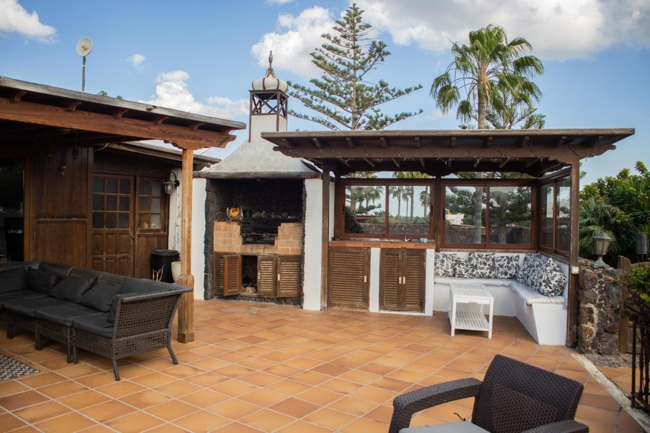Villa Piscine Jacuzzi Puerto Del Carmen Puerto del Carmen  Extérieur photo